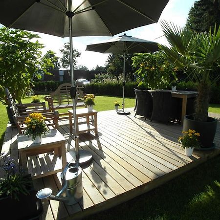 Bed & Breakfast Meerbusch Ngoại thất bức ảnh